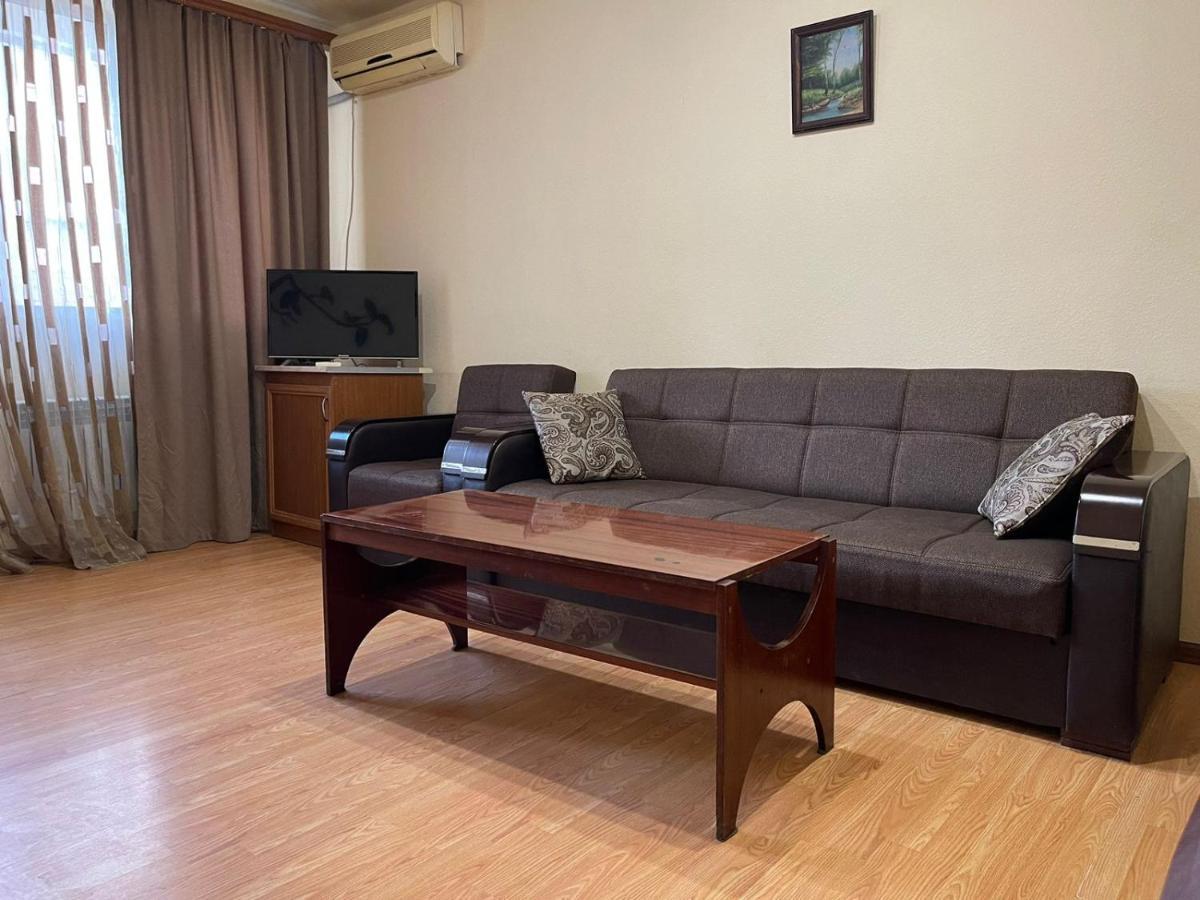 Apartment In Yerevan, Centre Exterior photo